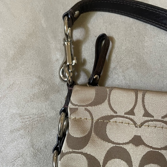 COACH Signature Mini Zoe Baguette Shoulder Bag NWOT - Picture 8 of 9